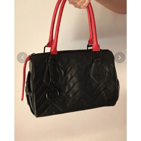 Fox Racing Womens Handbag Purse Fox Black Red With Fox Charm Satchel bag - Picture 2 of 16